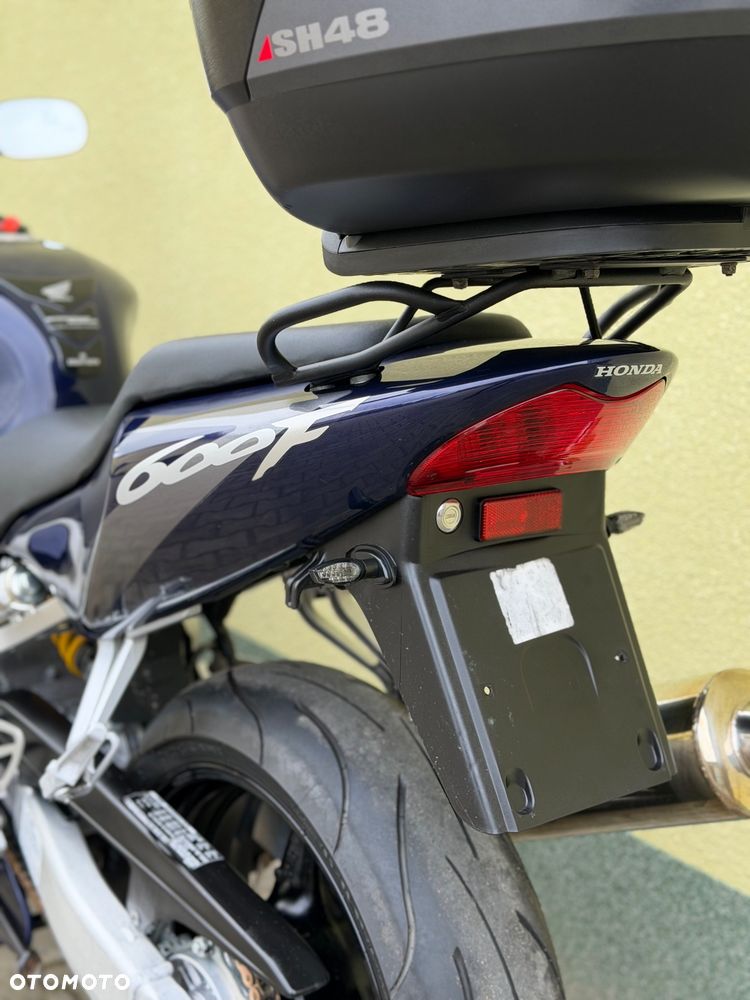 Honda CBR - 23