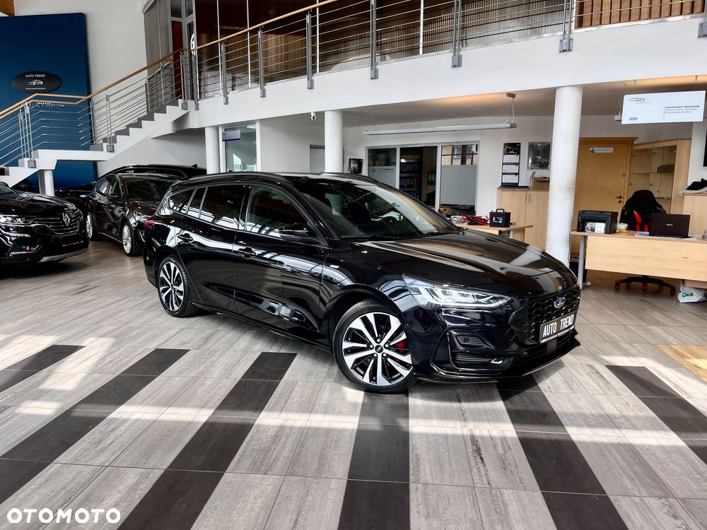 Ford Focus 1.0 EcoBoost Hybrid ST-LINE X - 2