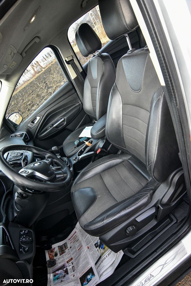 Ford Kuga 2.0 TDCi 2x4 SYNC - 4