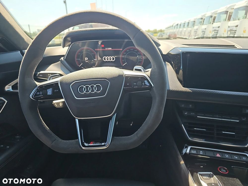 Audi RS e-tron GT - 11