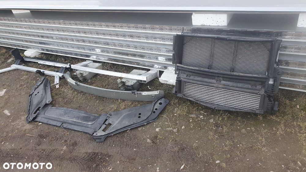 KOMPLETNY PRZEDNI PAS WZMOCNIENIE VOLVO XC90 II LIFT 2.0T - 2