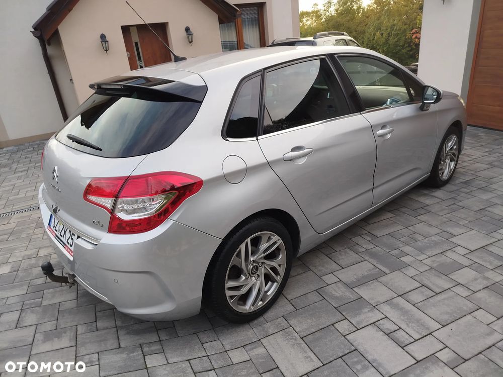 Citroen C4 2011 photo 5