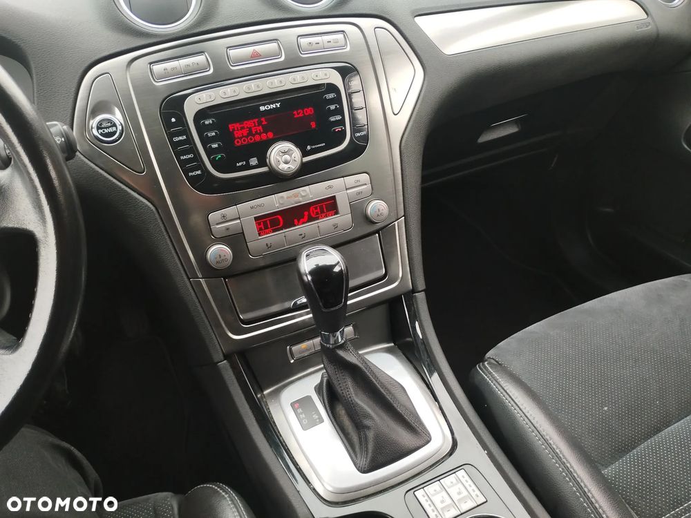 Ford Mondeo - 17