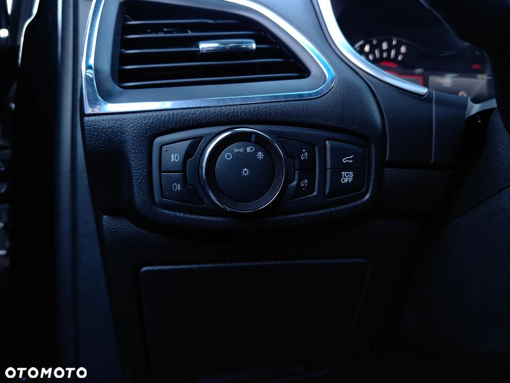 Ford Edge 2.0 EcoBlue Twin-Turbo 4WD ST-Line - 15