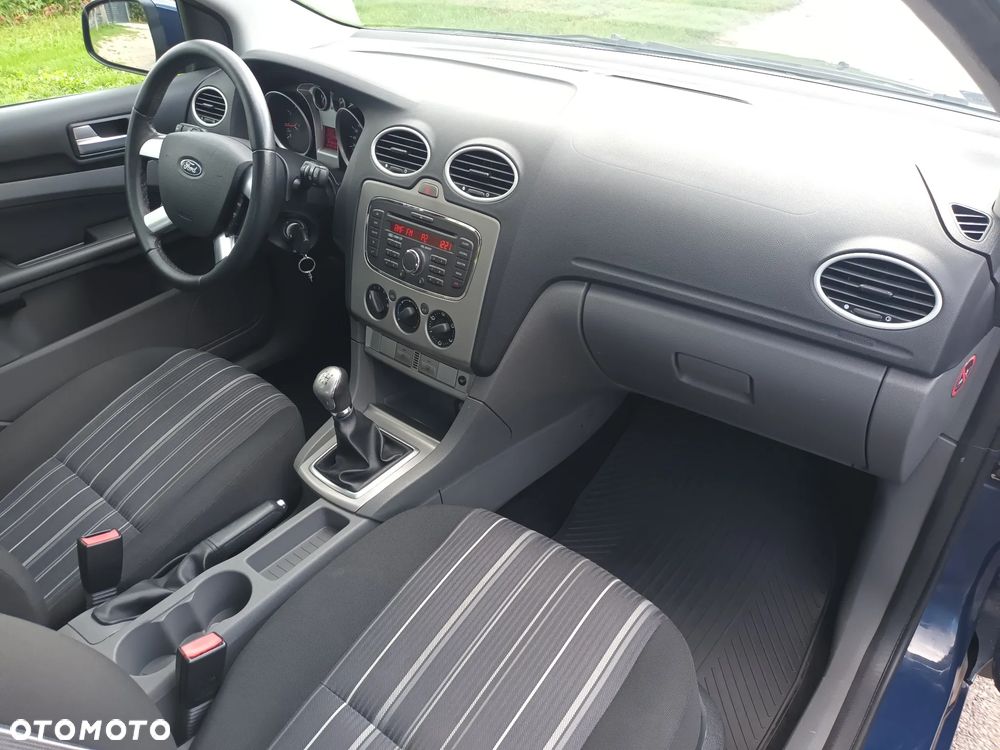 Ford Focus 1.6 Gold X - 19