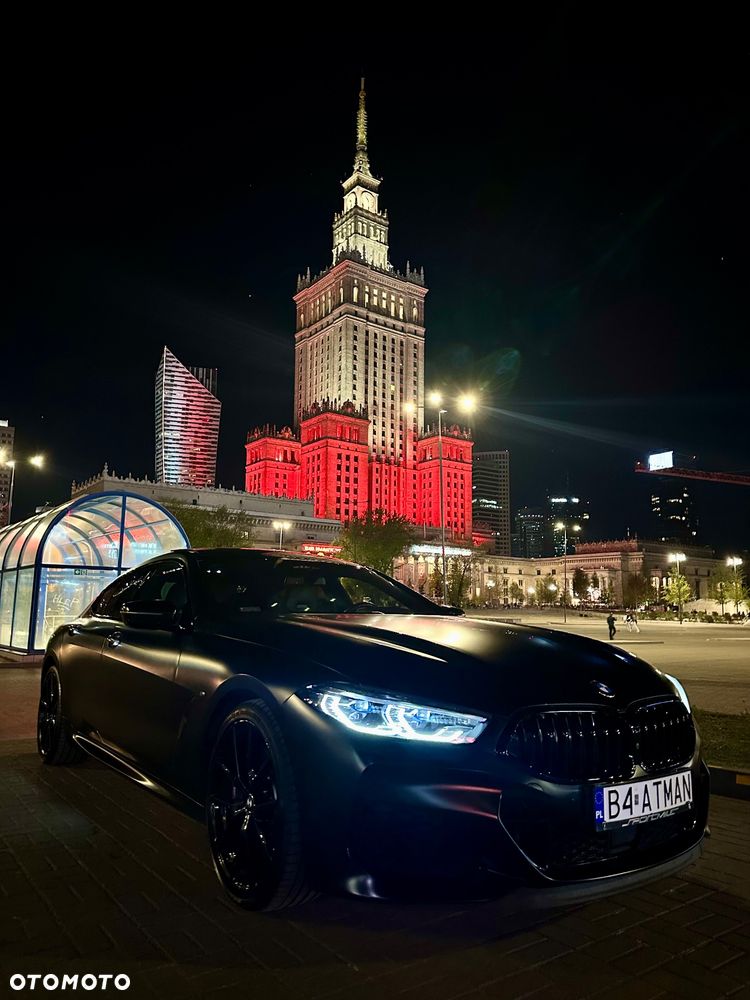 BMW Seria 8 - 36