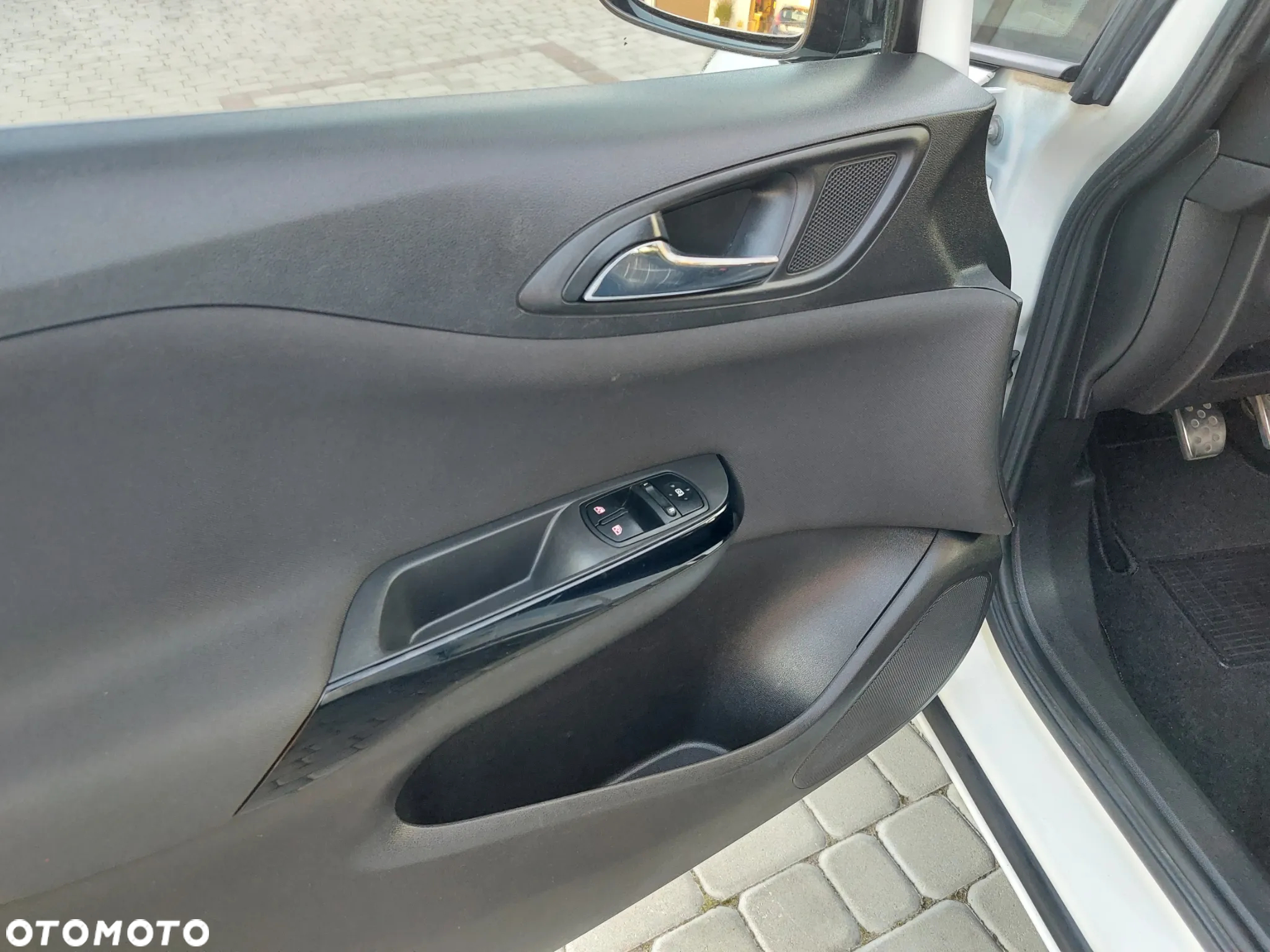 Opel Corsa 1.4 Color Edition S&S - 28