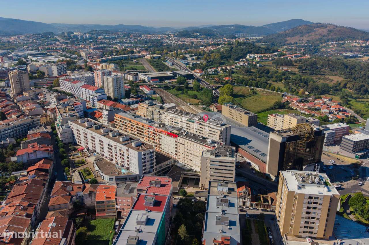 Apartamento T4 com 189m2 em Maximinos - Braga - Grande imagem: 2/42