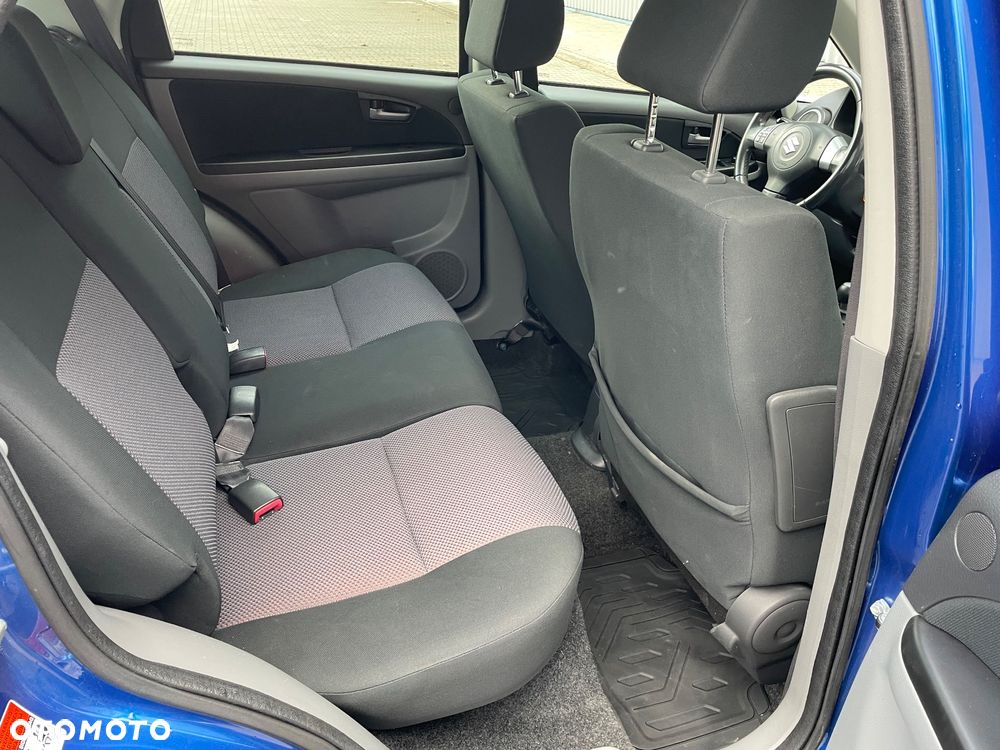 Suzuki SX4 1.9 DDiS 4WD GS / Premium - 13