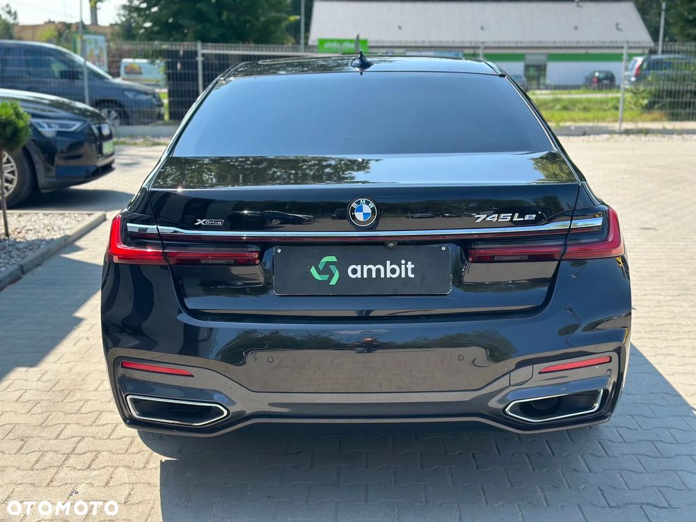 BMW Seria 7 - 8