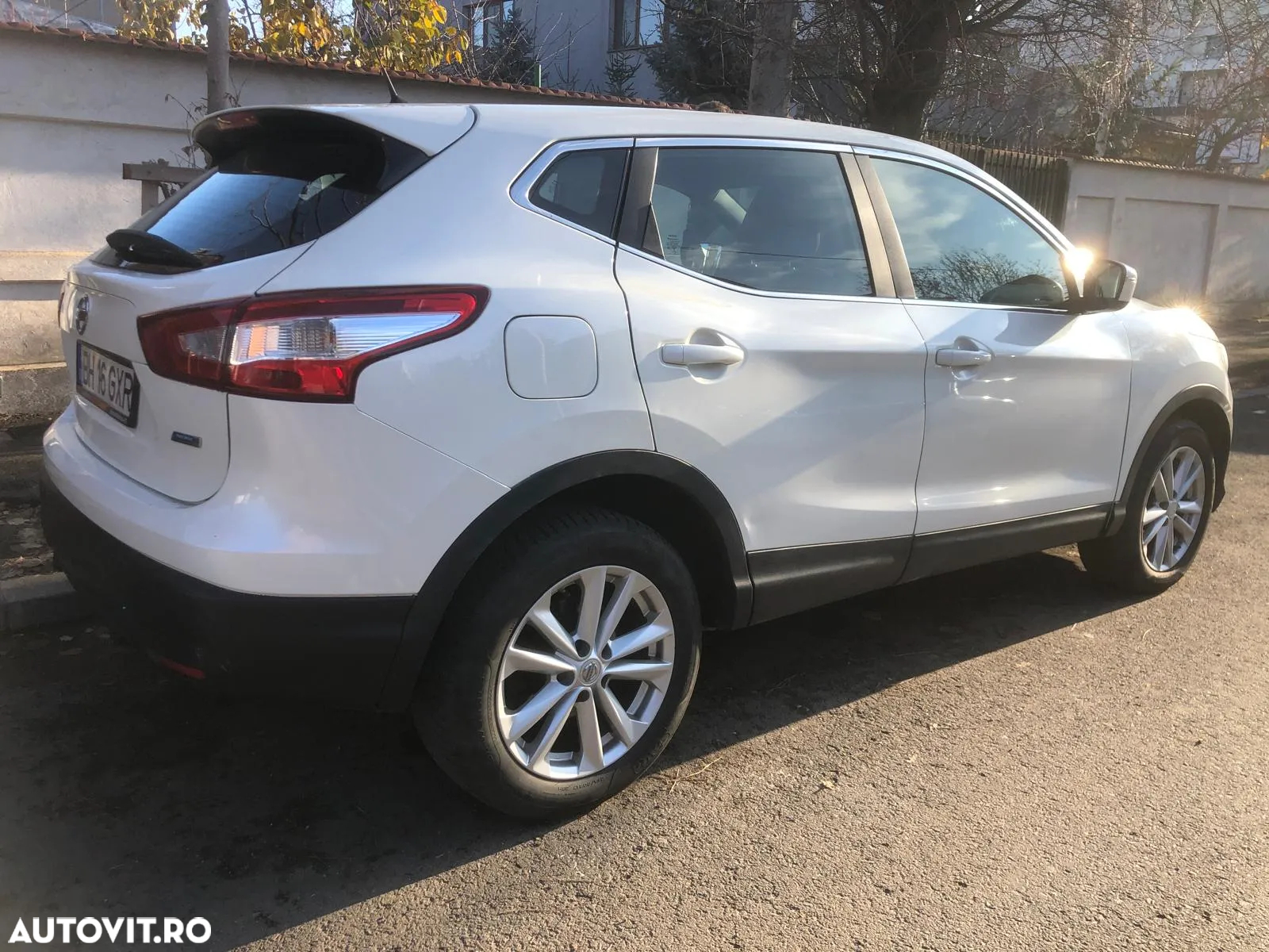 Nissan Qashqai 1.5 DCI Start/Stop Tekna - 13