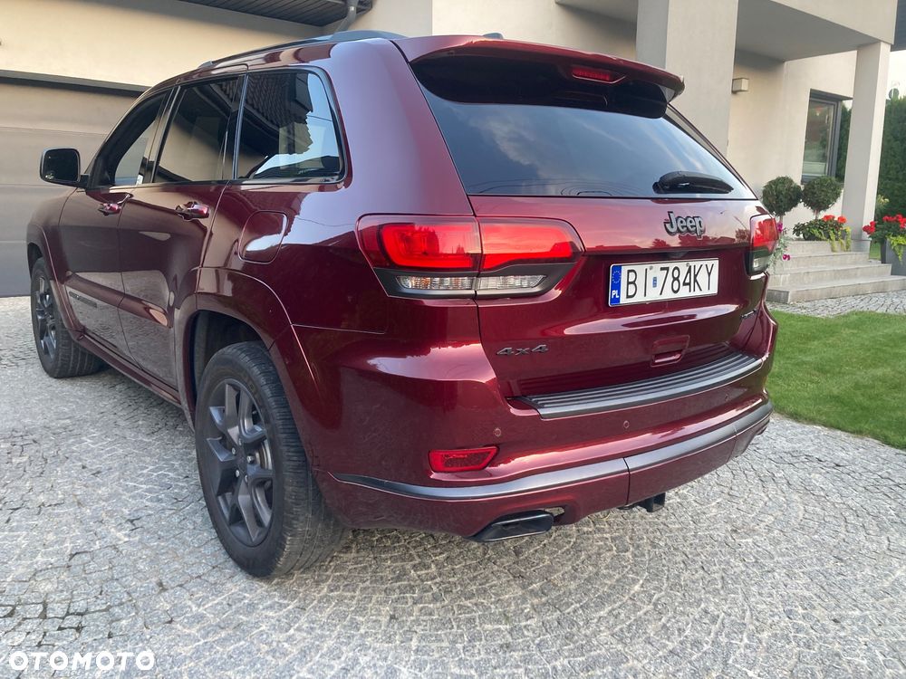 Jeep Grand Cherokee - 8