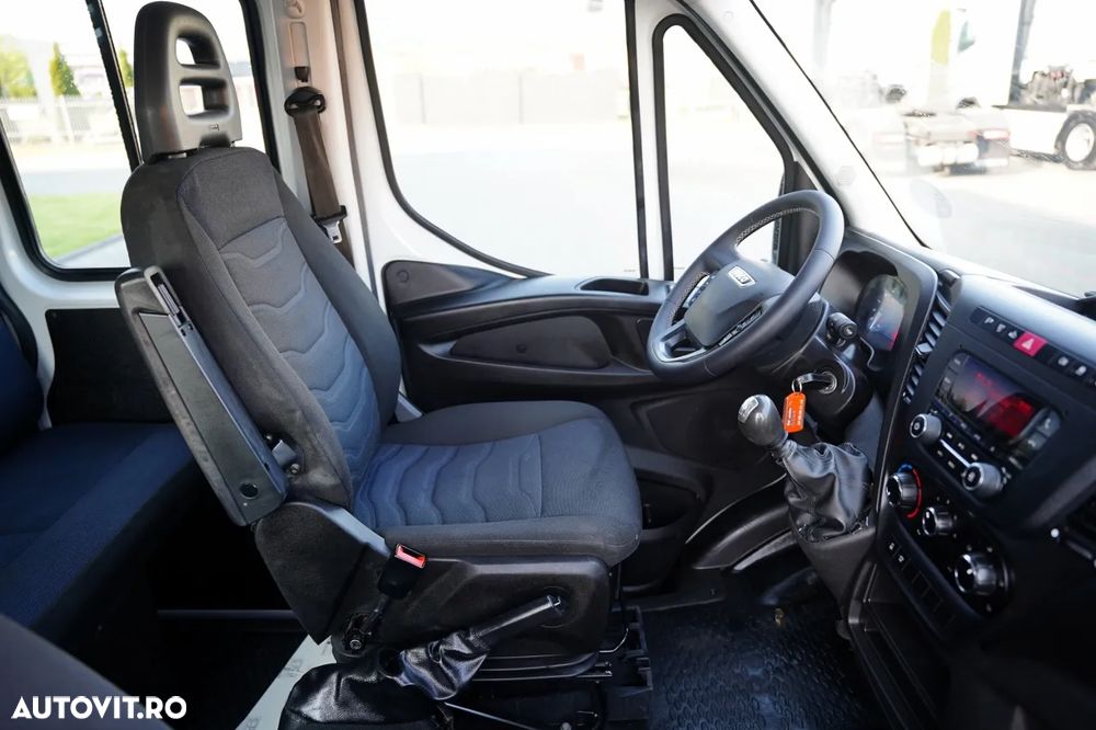 Iveco DAILY 35-140 / BASCULATOR / CU OPȚIUNI DE 12 LOCURI / MANUAL / - 31