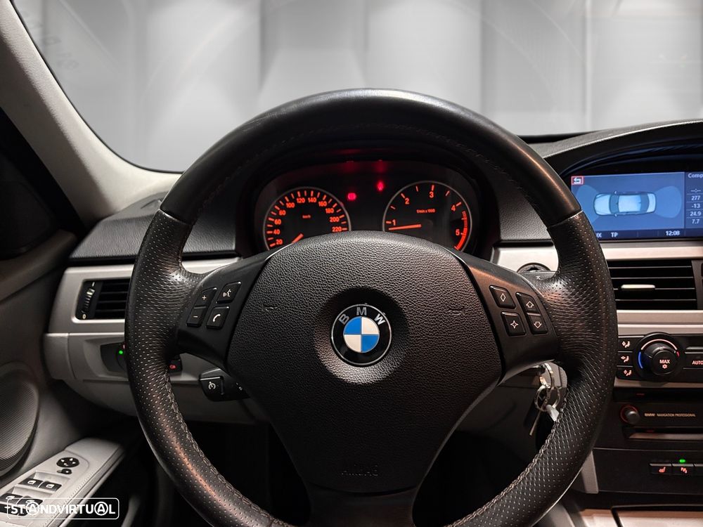 BMW 320 d DPF Edition Fleet Sport - 14