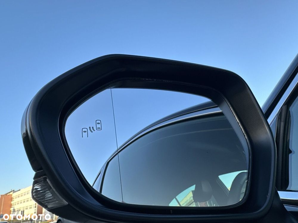 Toyota Camry - 13