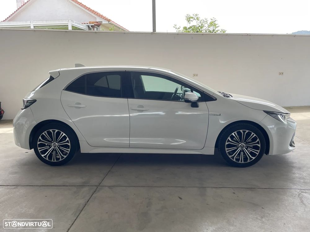 Toyota Corolla 1.8 Hybrid Exclusive - 6