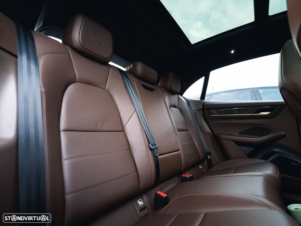 Porsche Macan Electric Turbo - 29