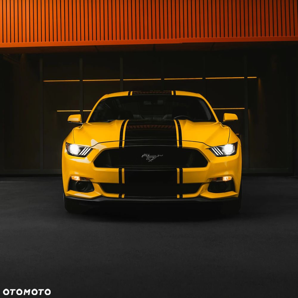 Ford Mustang 5.0 V8 GT - 3