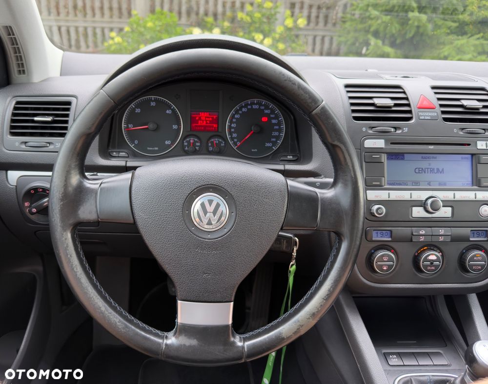 Volkswagen Golf 1.9 TDI Tour - 17