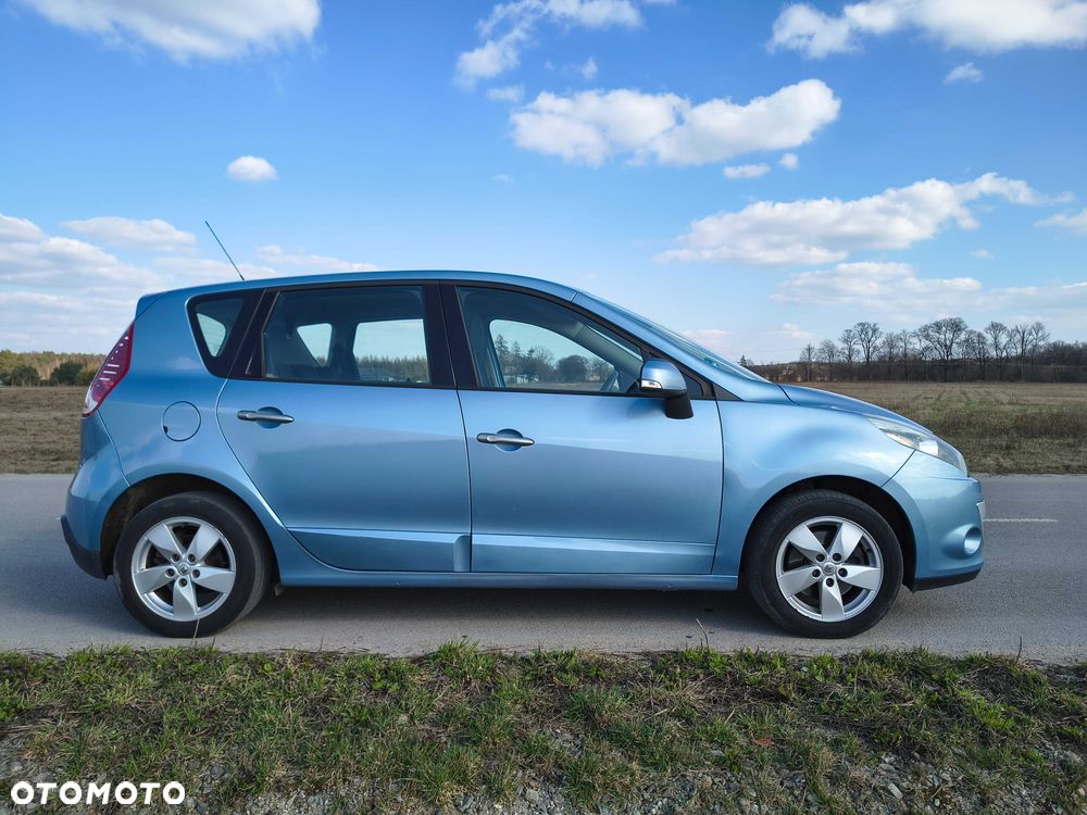 Renault Scenic - 2