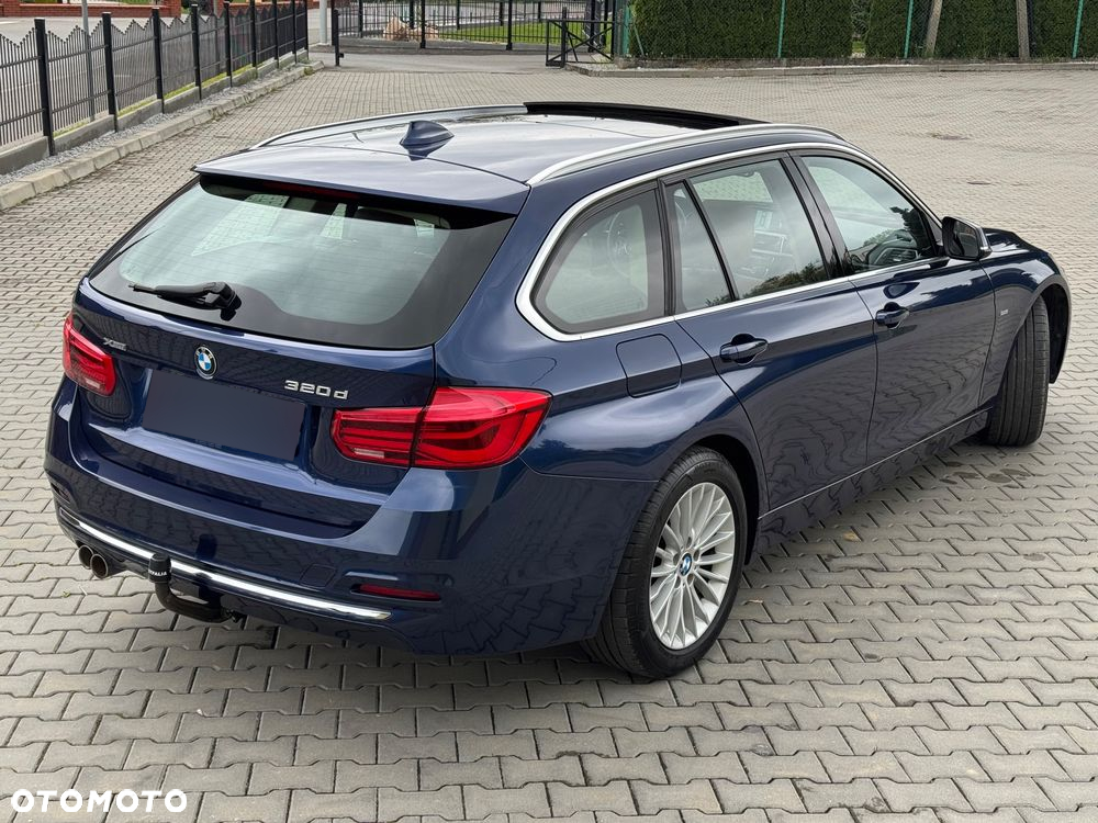 BMW Seria 3 320d Touring xDrive Luxury Line - 2
