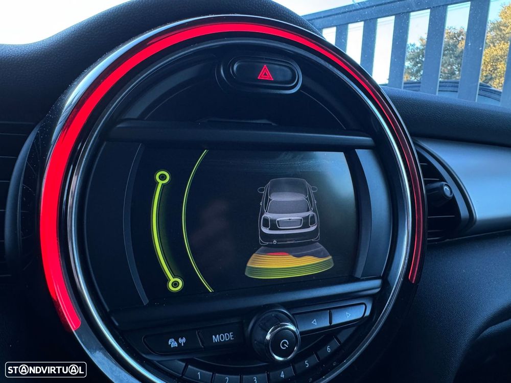 MINI 3 Portas Cooper D - 16