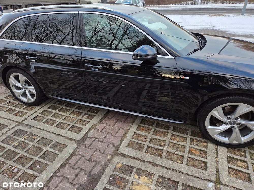 Audi A4 Avant 40 TFSI S tronic S line - 10