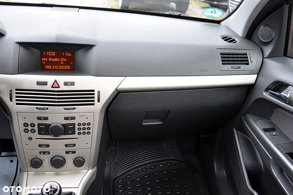 Opel Astra 1.4 Edition Plus - 20