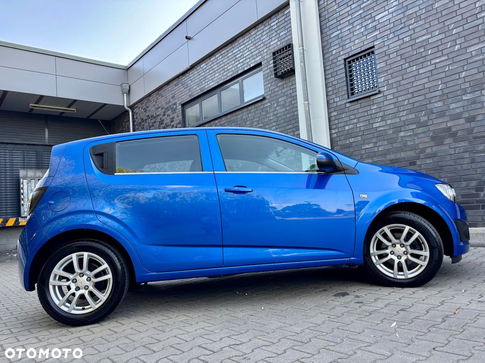 Chevrolet Aveo 1.6 LTZ S/S - 16