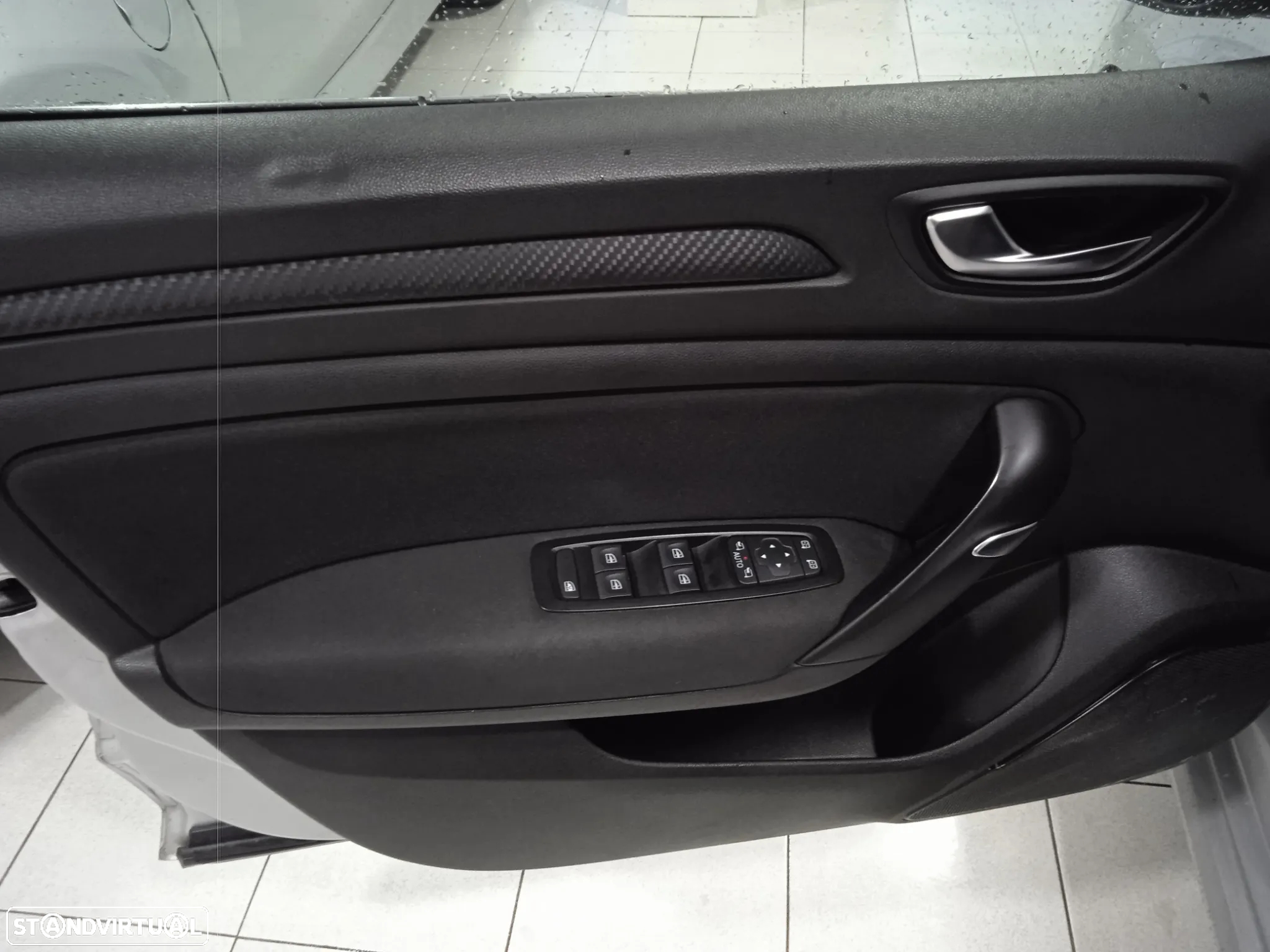 Renault Mégane Sport Tourer 1.5 Blue dCi Limited - 6