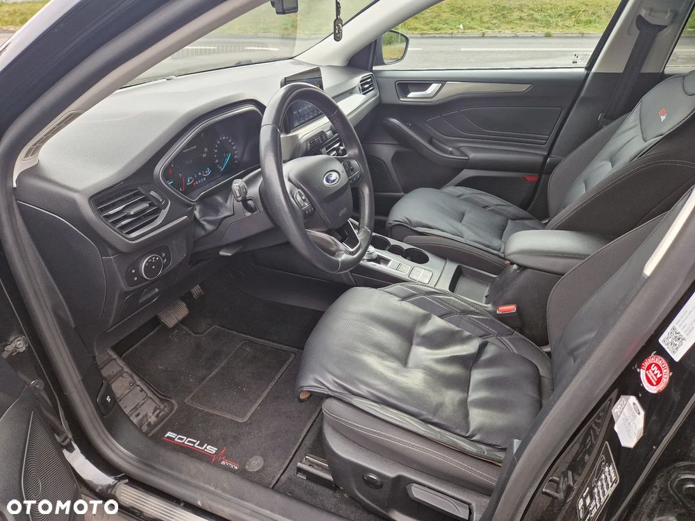 Ford Focus 2.0 EcoBlue Titanium - 22