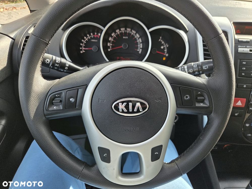 Kia Venga 1.6 L - 20