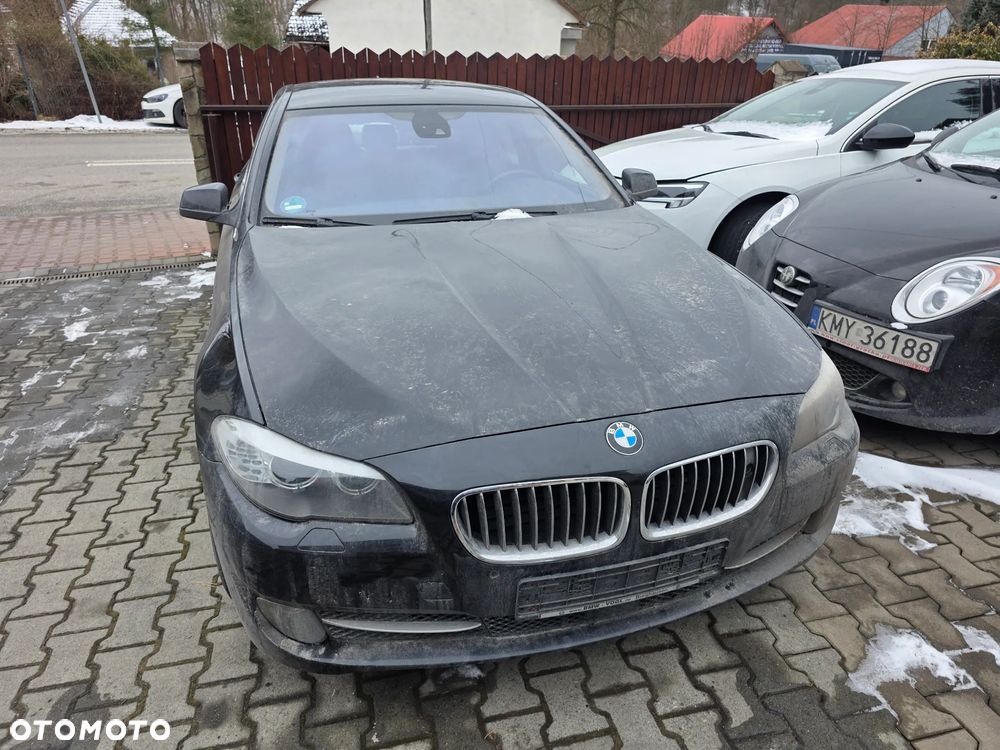 BMW Seria 5 528i Sport-Aut - 4