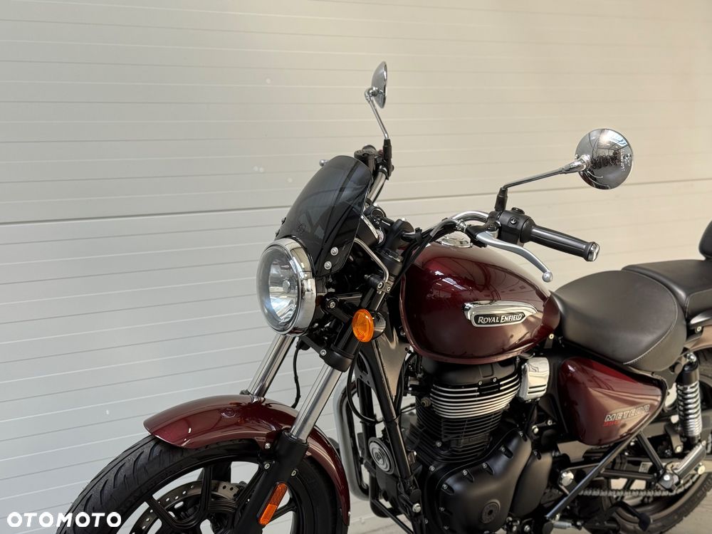 Royal Enfield Meteor - 21