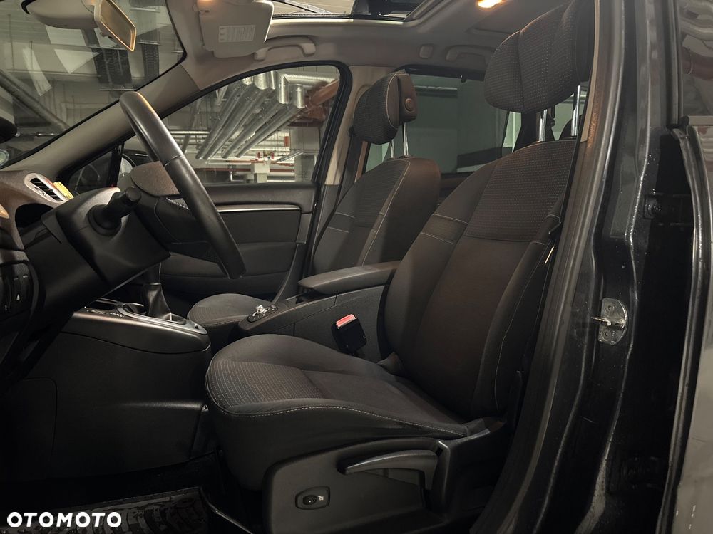 Renault Scenic 2010 photo 5