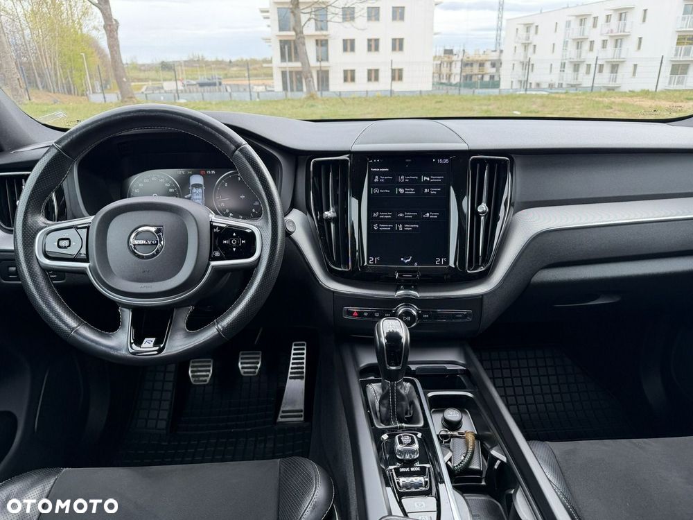 Volvo XC 60 D3 R-Design - 22
