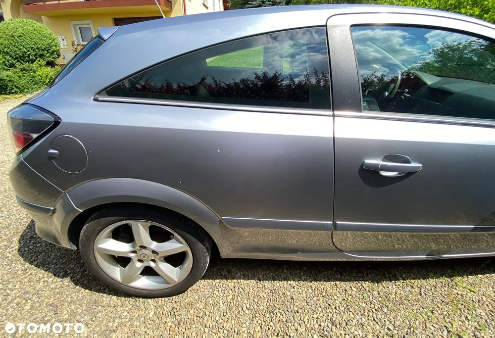 Opel Astra 1.9 CDTI DPF Cosmo - 14