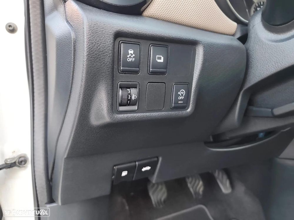 Nissan Micra 1.5 dCi N-Connecta S/S - 17