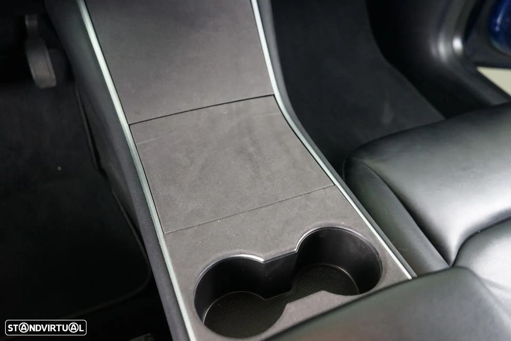 Tesla Model 3 Standard Range Plus RWD - 24