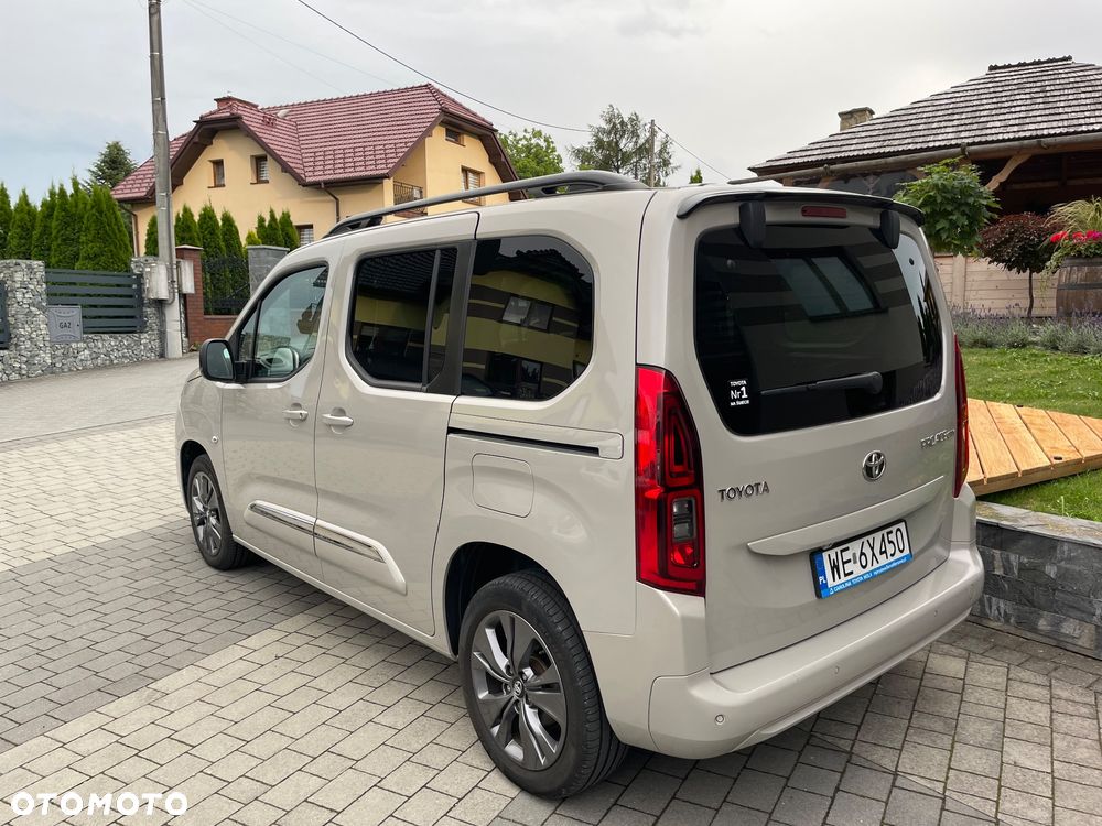 Toyota Proace City Verso 1.2 D-4T Family - 4