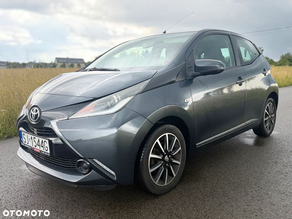 Toyota Aygo x-clusiv - 18
