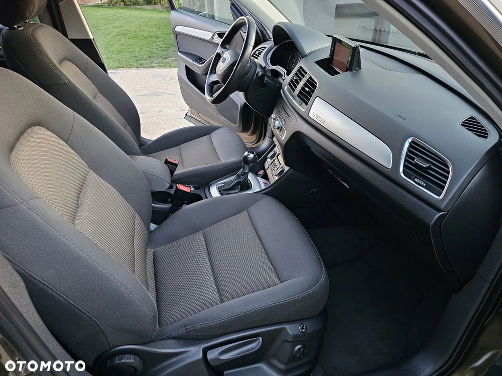 Audi Q3 - 18