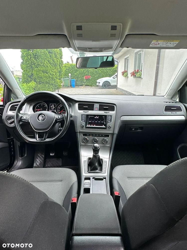 Volkswagen Golf 1.6 TDI 4Motion BlueMotion Technology Comfortline - 20