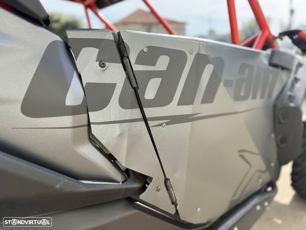 Can-Am Maverick X3 RS TURBO - 10