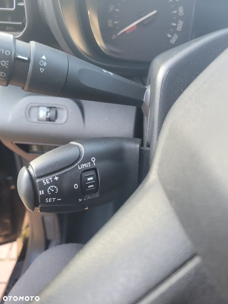 Toyota Proace city - 15