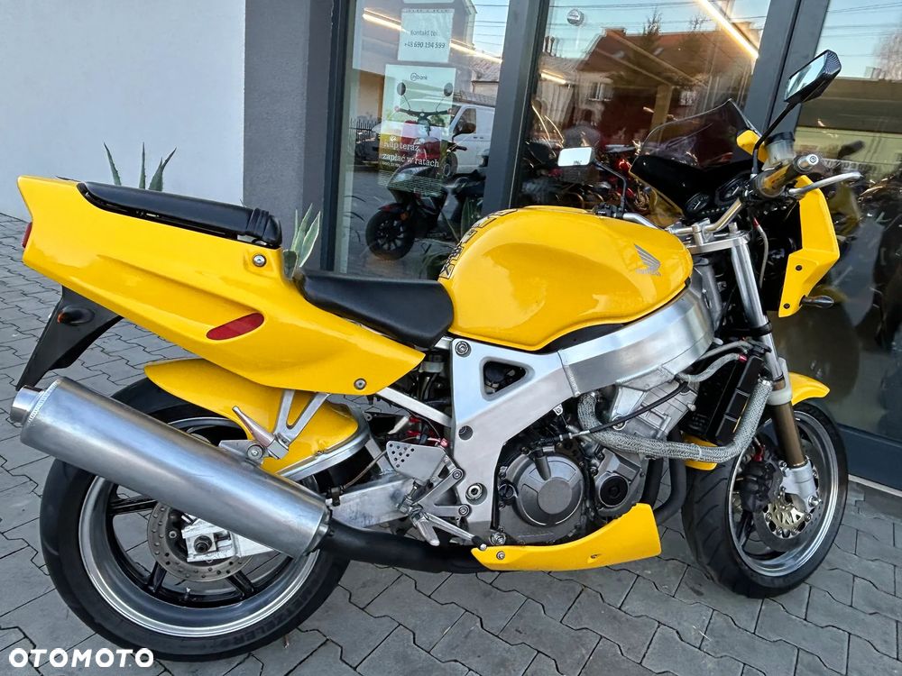Honda CBR