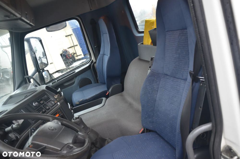 Volvo FM 330 / WYWROTKA + HDS ZETKA / PALFINGER / Z NIEMIEC / 2935 - 10