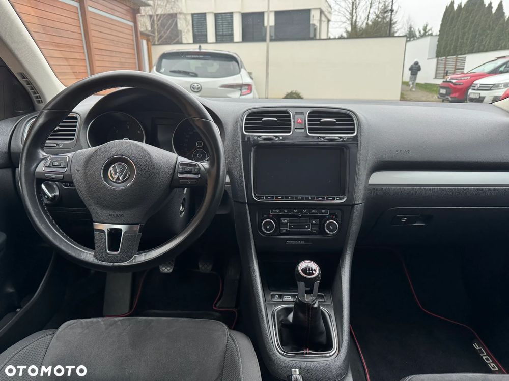 Volkswagen Golf 2.0 TDI Highline - 14