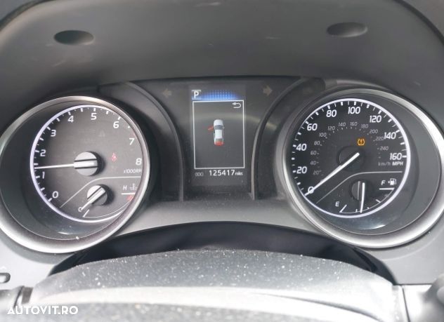 Toyota Camry 2.5 HEV Luxury - 7