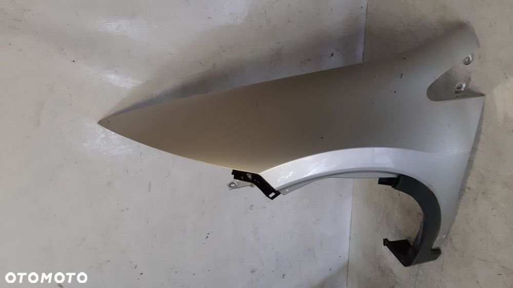 * BŁOTNIK LEWY PRZÓD HONDA CIVIC VIII UFO NH700M  SREBRNY - 2